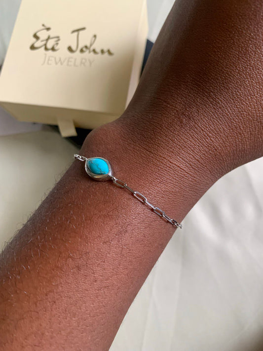 Blue link chain bracelet