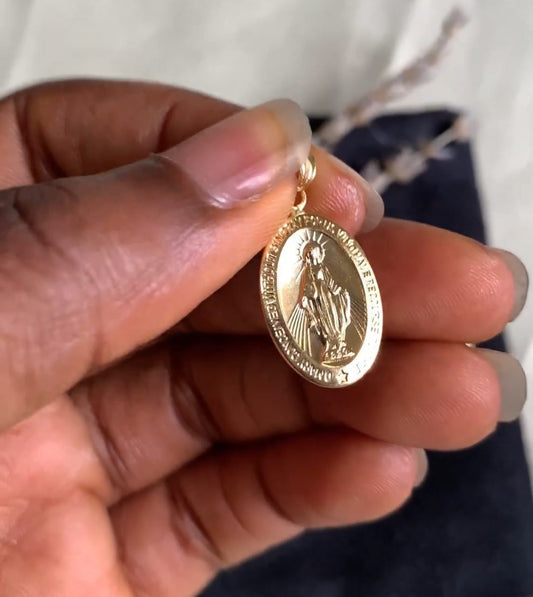 Modal of Mary pendant